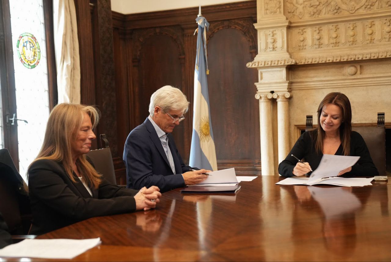 gian carlo aubry sandra pettovello