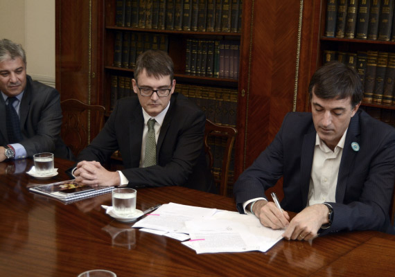 Bullrich firmó convenio con Nestlé Argentina sobre prácticas profesionalizantes.